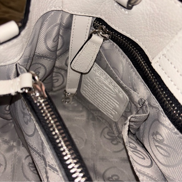 Brighton “Sakura” 3D Masterpiece Cherry Blossom Flowers Handbag White - Picture 11 of 12